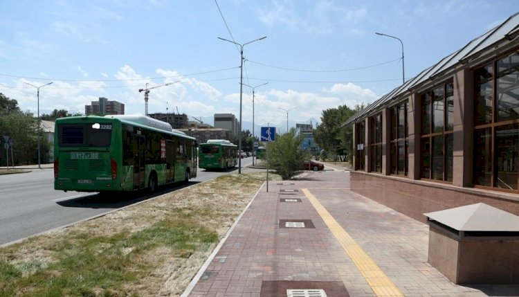 Два автобуса изменят маршрут в Алматы
