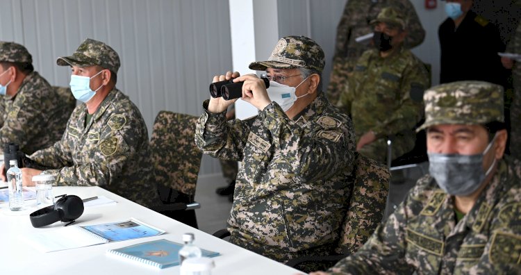 Президент – Верховный главнокомандующий посетил военные учения «Отпантау-2021»