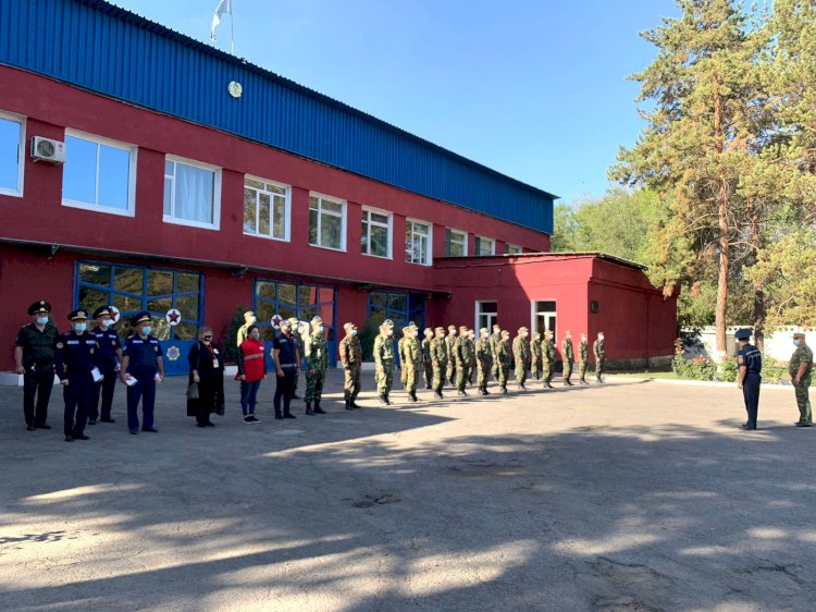 В Алматы продолжается акция «Рука помощи»