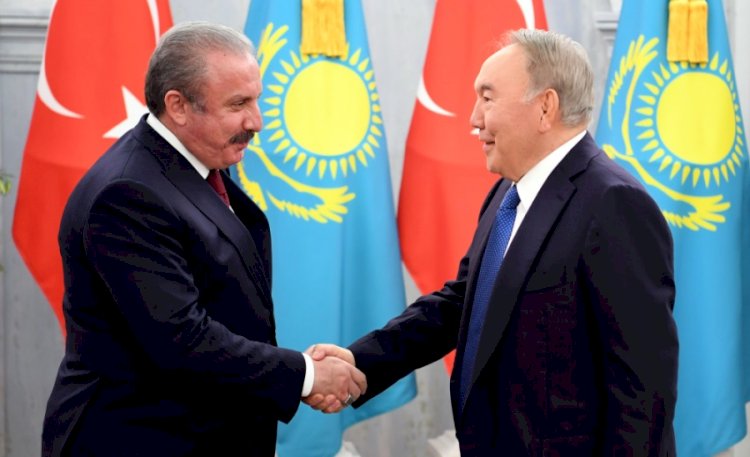Нурсултан Назарбаев встретился со спикером парламента Турции