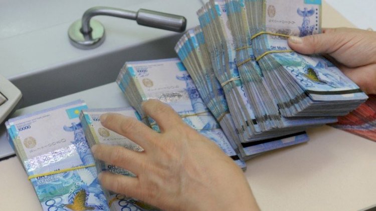 Сотрудник магазина  в Алматы растратил девять миллионов тенге