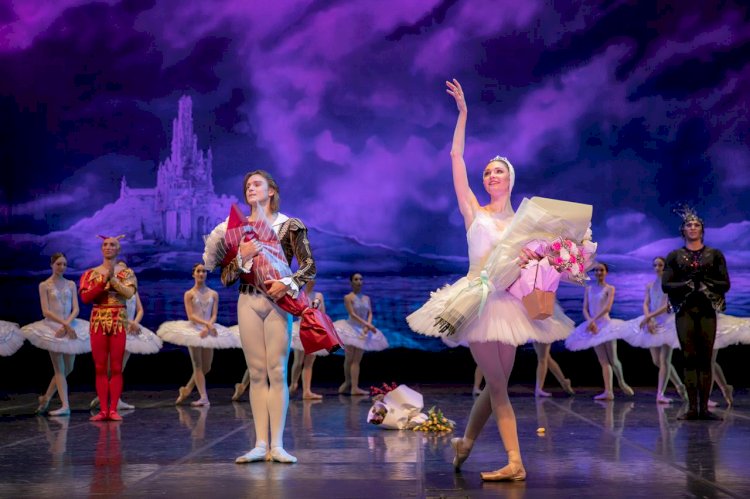 Время звёзд: В Алматы стартовал международный фестиваль Ballet Globe