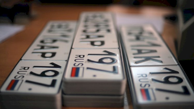 Почти 6 млн тенге штрафов заплатит водитель ВАЗа с госномерами РФ в Каскелене