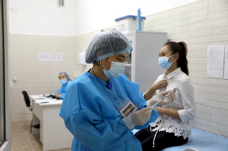 Дневник вакцинации: 9 231 353 казахстанца получили прививку от коронавируса