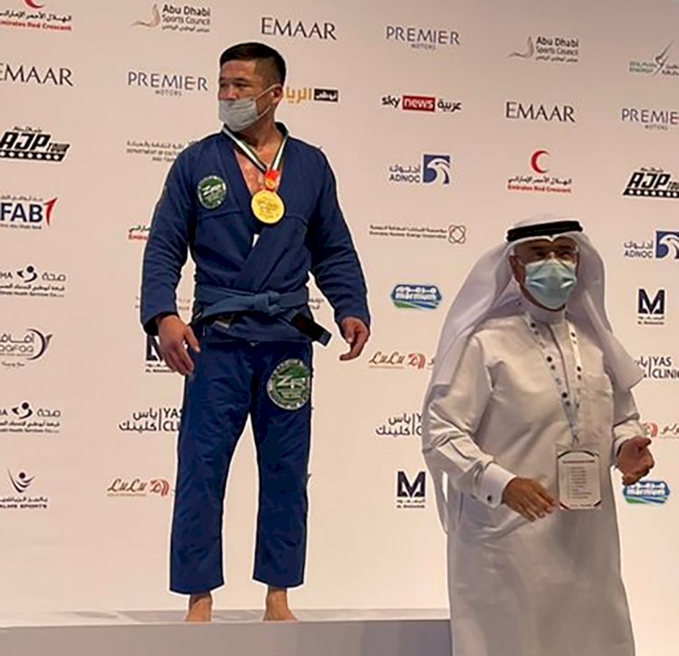 Алматинец Азамат Асылбек стал чемпионом международного турнира по джиу-джитсу