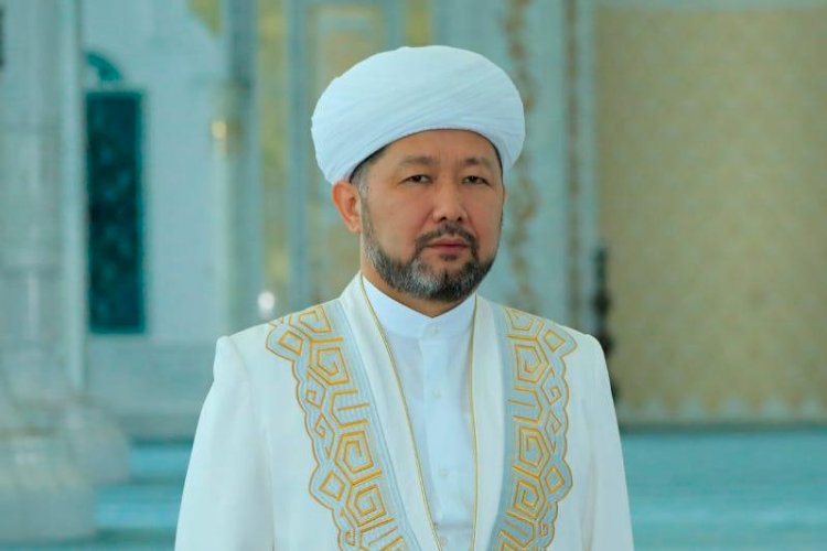 Верховный муфтий поздравил казахстанцев с Днем Первого Президента РК