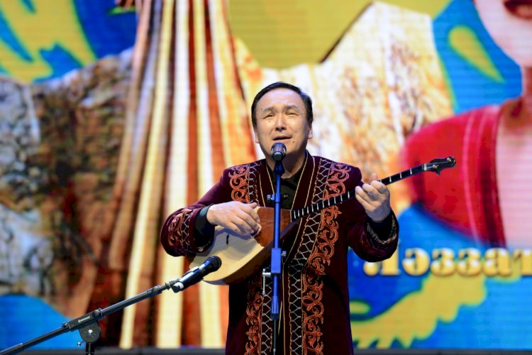 В Алматы организовали вечер патриотических песен в честь желтоксановцев
