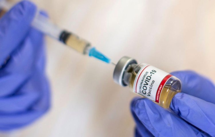 Казахстанцев снова пугают генетически активными материалами в вакцинах от КВИ