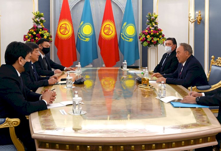 Назарбаев высказался о возможности выделения грантов для кыргызской молодежи