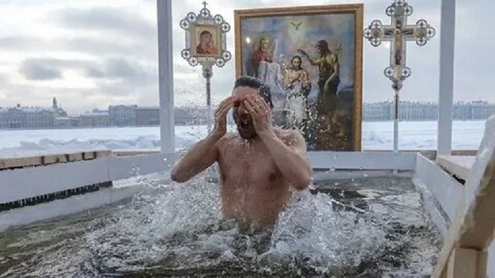 Крещенские купания запретили в Казахстане