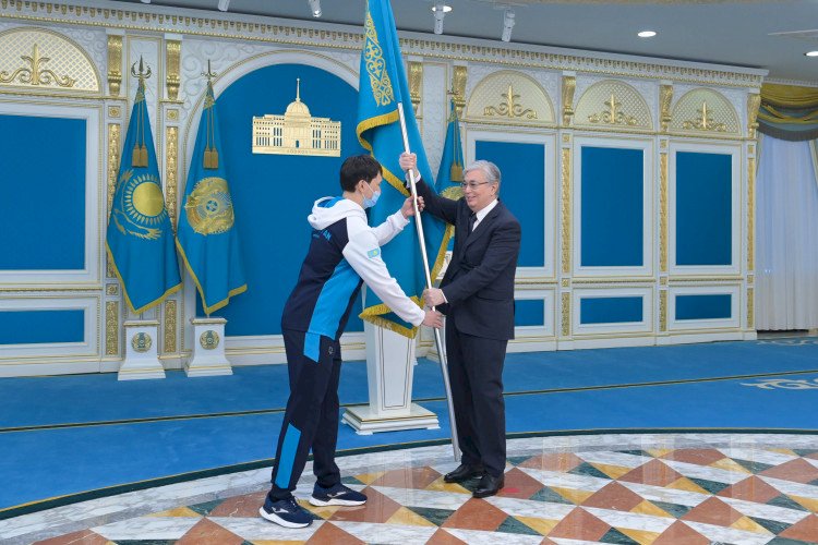 Президент Токаев встретился с членами национальных Олимпийской и Паралимпийской сборных РК