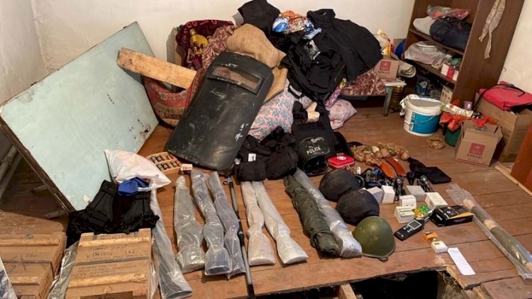 Схрон похищенного оружия обнаружили у арендаторов частного дома в Алматы