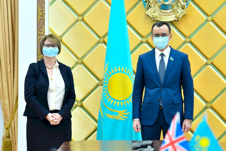 Ашимбаев рассказал Послу Великобритании о ключевых приоритетах нашей страны