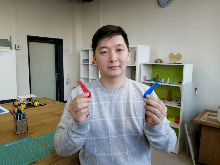 Впервые в Казахстане музыкальный инструмент напечатан на 3D-принтере