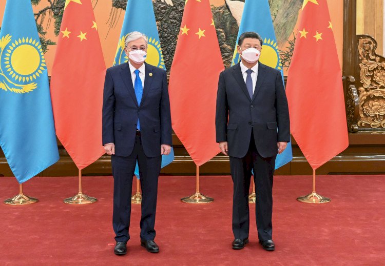 Президент Казахстана провел переговоры с Председателем КНР