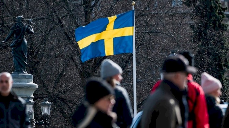 Рассылку о завершении пандемии в Швеции обсуждают в Сети