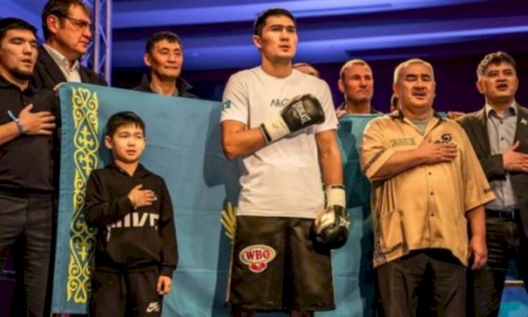 Казахстанский боксер вошел в топ-15 рейтинга WBO