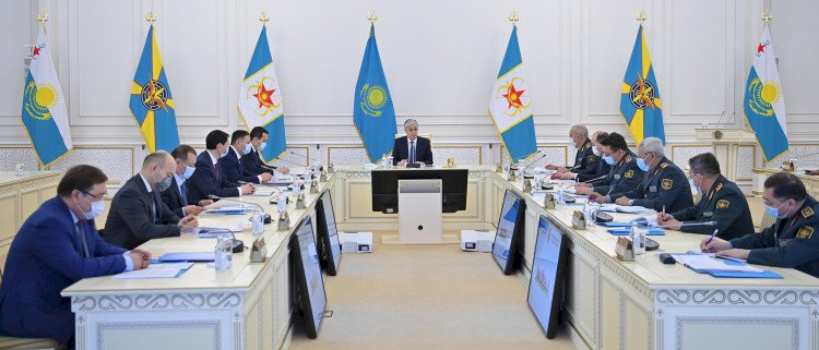 Президент поручил модернизировать структуру и состав ВС Казахстана