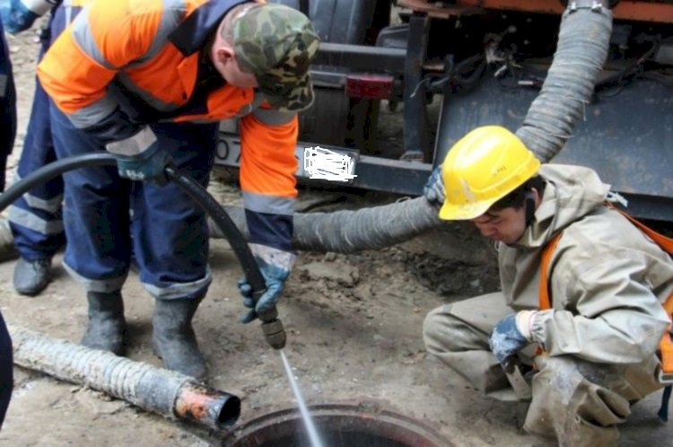 В Алматы начались ежегодные работы по промывке и очистке инженерных сетей канализации