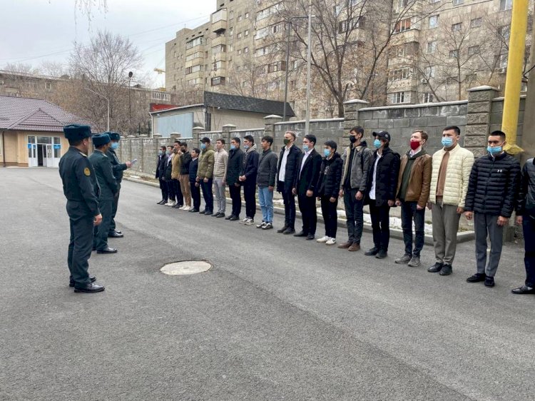 В Алматы стартовал весенний  призыв на срочную воинскую службу