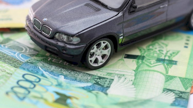 Казахстанцам напомнили об уплате налога на авто
