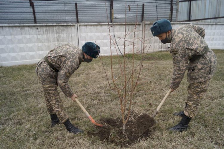 Военнослужащие отметили праздник весеннего обновления