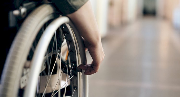 На какую помощь могут рассчитывать инвалиды и ухаживающие за ними