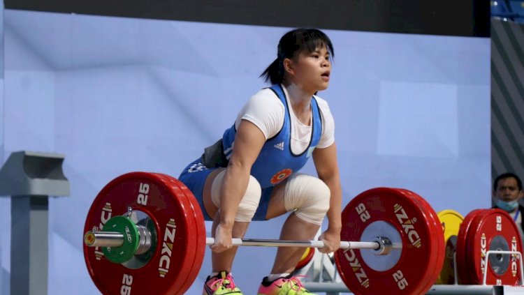 Тяжелоатлетка Зульфия Чиншанло подняла Олимпийский рекорд – 128 кг в толчке