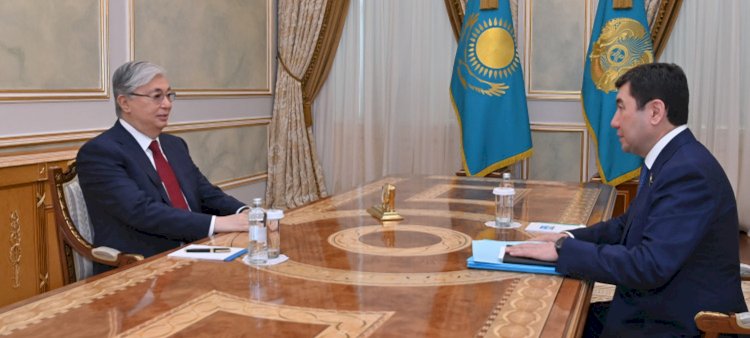 Президенту доложили о поддержке проведения референдума большинством казахстанцев