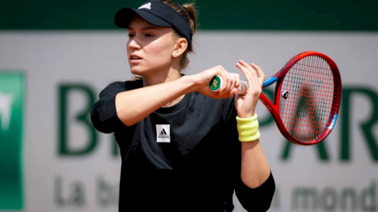Елена Рыбакина и Александр Бублик завершили выступления на Roland Garros