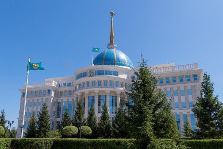Президент дал ряд поручений акиму Алматинской области