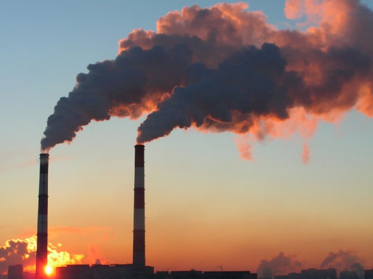 Более 2 млн тонн загрязняющих веществ выброшено в атмосферу Казахстана