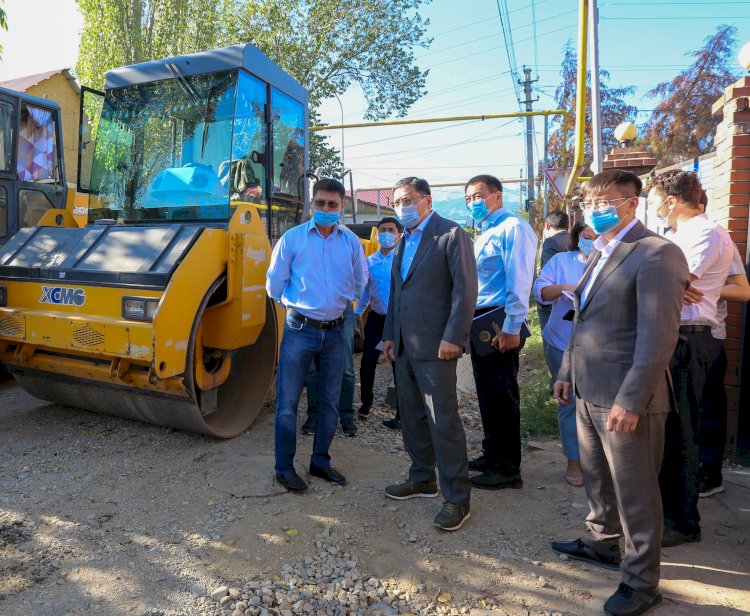 Аким Алматы ознакомился с ходом строительных работ на объектах дорожной инфраструктуры