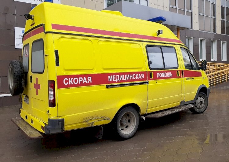 Пациент с ножницами напал на сотрудников скорой помощи в Алматы