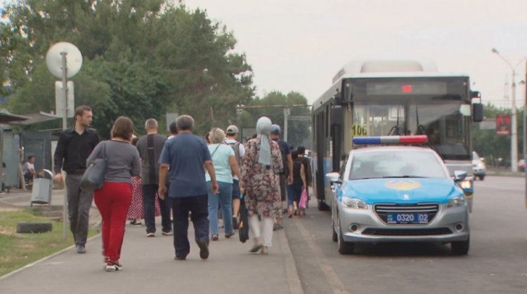 В Алматы водители городских автобусов спровоцировали 170 ДТП за полгода