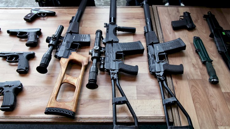За добровольно сданное оружие казахстанцам выплатили 85 млн тенге