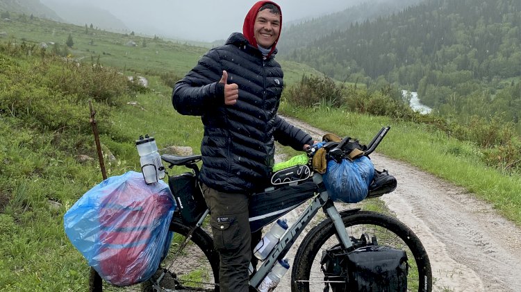 Алматинец Даниил Искаков объехал на велосипеде весь Казахстан