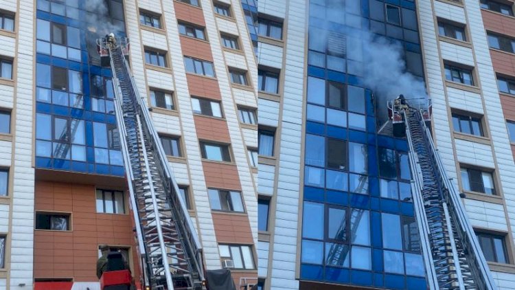 Пожар в многоэтажке Алматы: 20 человек эвакуированы, пятеро из них – дети