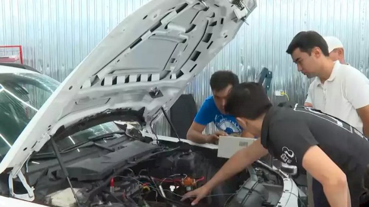 В Казахстане приступили к сборке собственных электромобилей