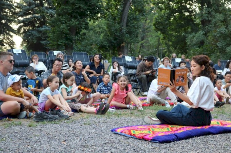В Алматы прошла презентация детской книги про Батырхана Шукенова