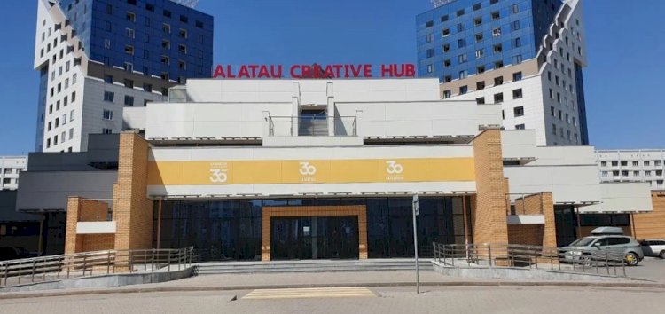 В центре Alatau Сreative Hub детям можно посещать бесплатные кружки и секции