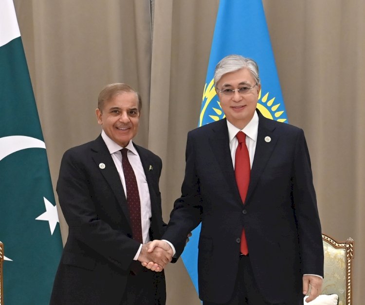 Президент РК встретился с Премьер-министром Пакистана