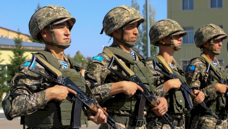 Отслужившие в армии казахстанцы смогут получить высшее образование по грантам в вузах