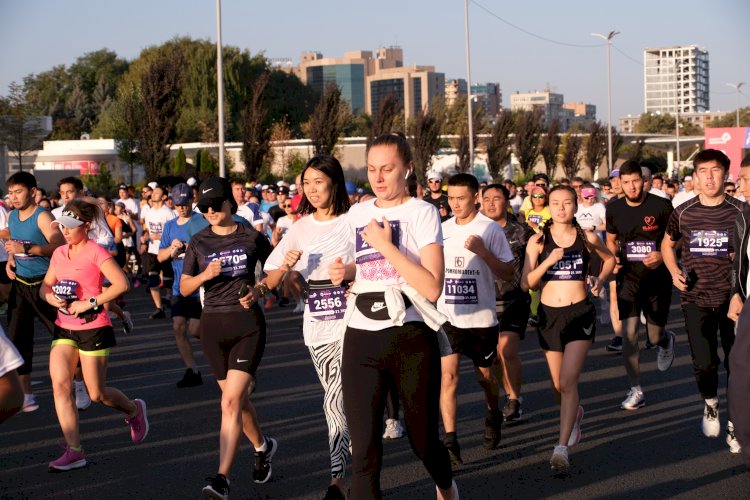В Алматы проходит традиционный марафон