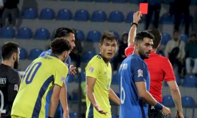 Футболисты Казахстана проиграли Азербайджану в последнем матче Лиги наций