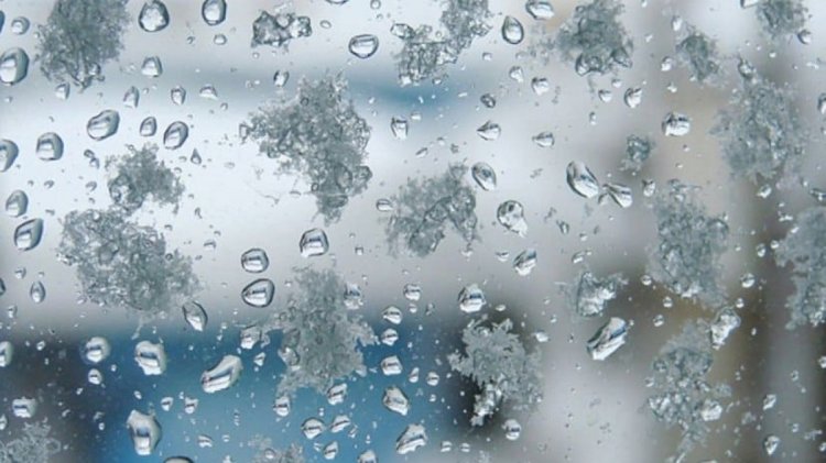 В ряде областей Казахстана объявлено штормовое предупреждение из-за снега