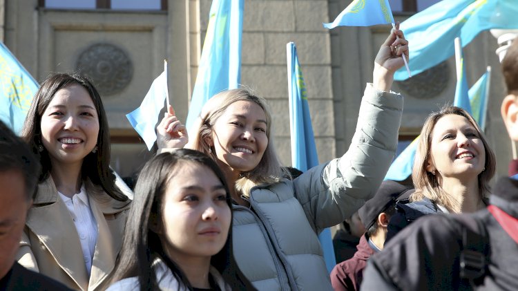 Главный праздник страны: эксперты Алматы рассказали о значимости Дня Республики