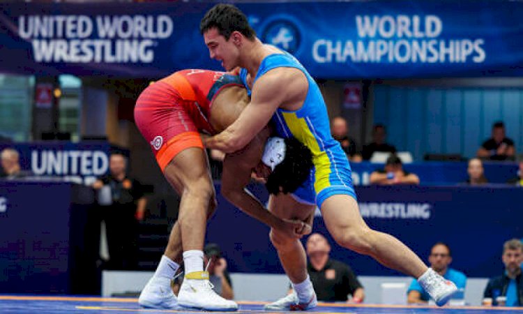 Казахстанский борец завоевал «серебро» чемпионата мира по вольной борьбе