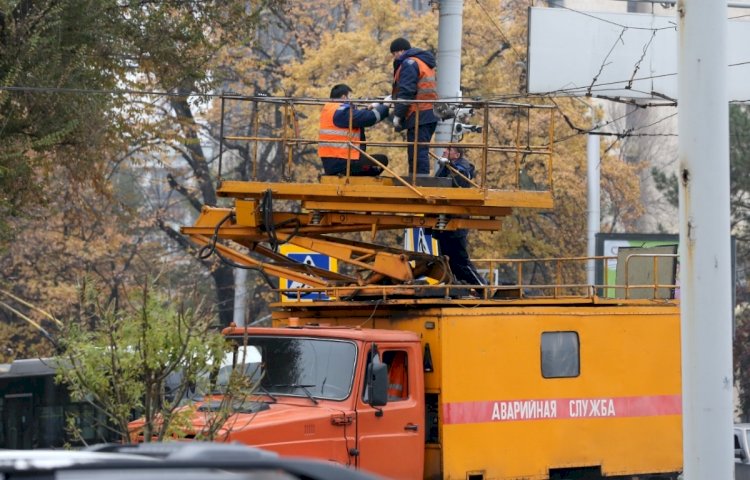 В Жетысуском районе продолжается модернизация инженерных сетей