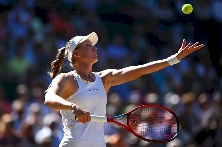 Елена Рыбакина сохранила свои позиции в рейтинге WTA